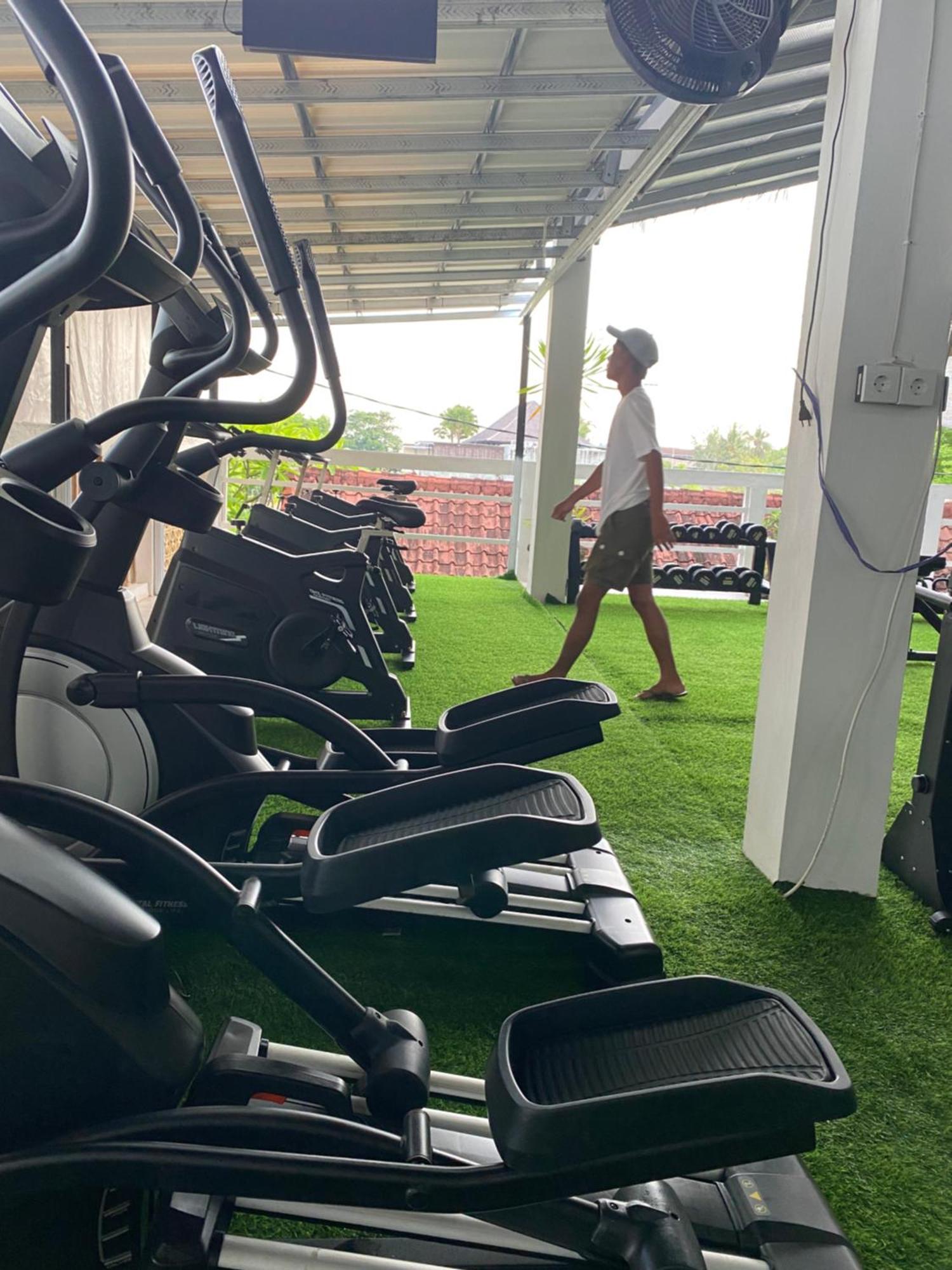 3 Monkeys Lembongan Gym Recovery Centre Nusa Lembongan